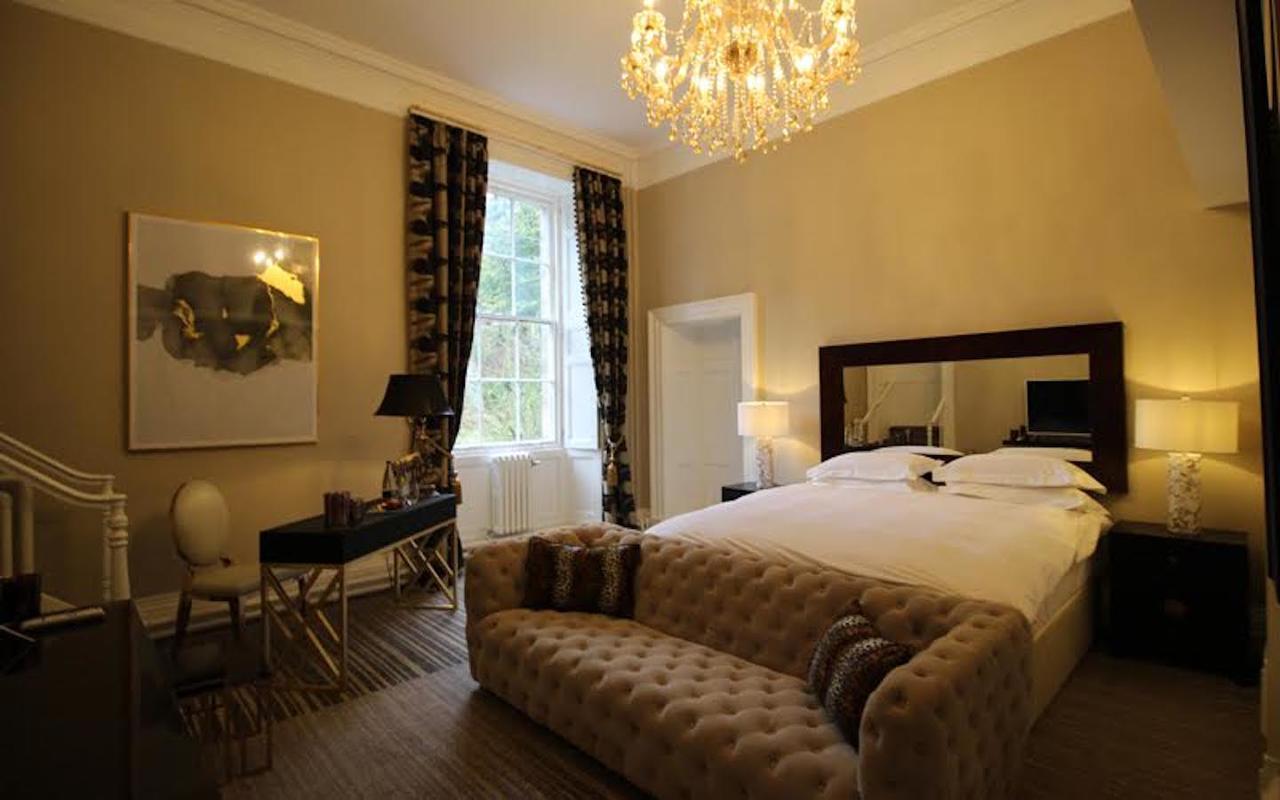 Haigh Hall Hotel Wigan Exteriör bild